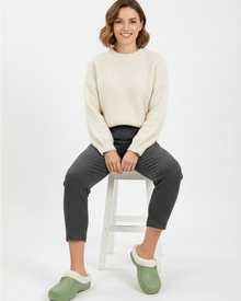 Gwen Briskey Women's Warm Clogs – Comfortable Slippers Lined for Indoor & Outdoor Use