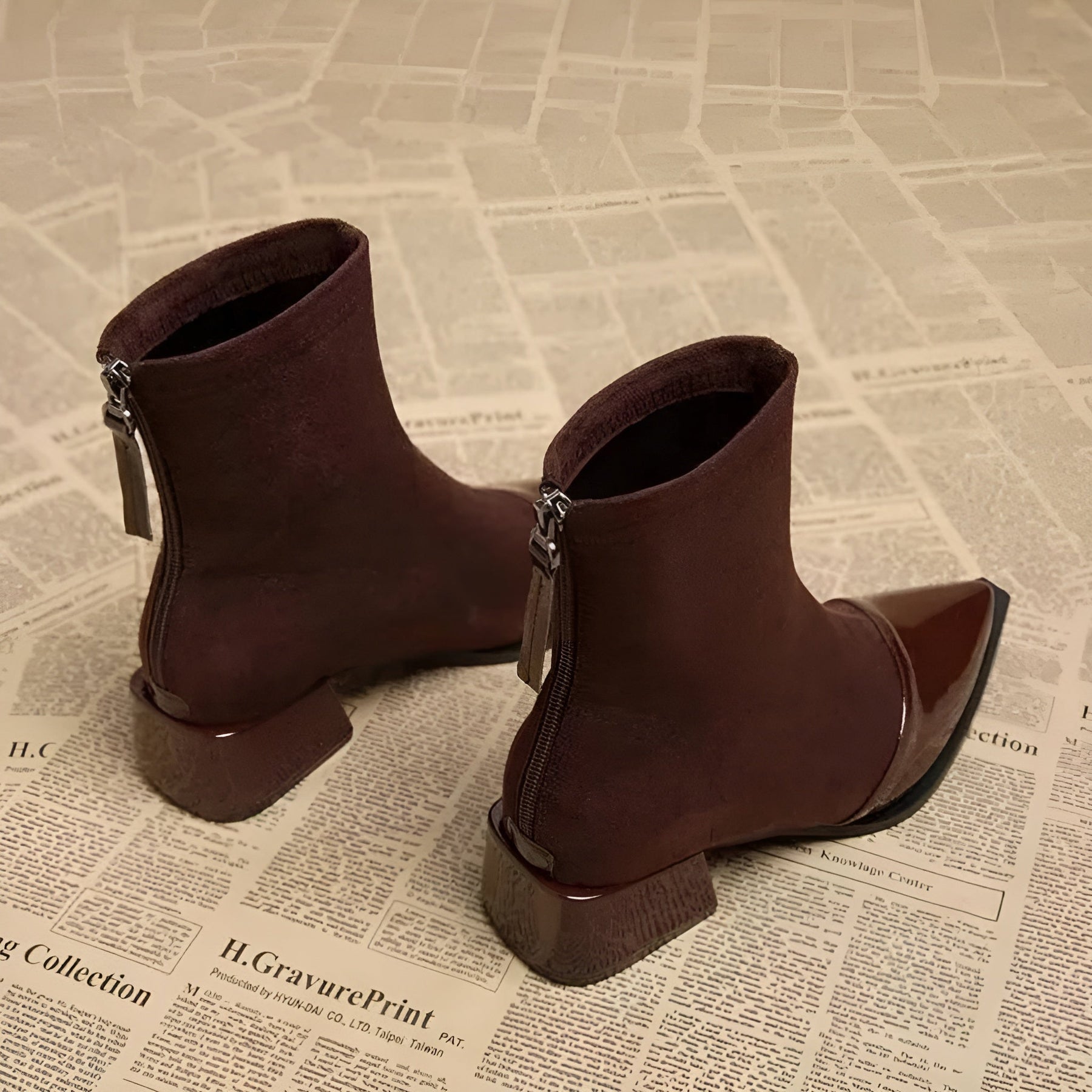 Gracia Women's Ankle Boots – Elegant Suede Boots with Patent Details & Comfortable Block Heel