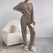 Kathy knit set for women – Comfortable loungewear with V-neck sweater and soft pants