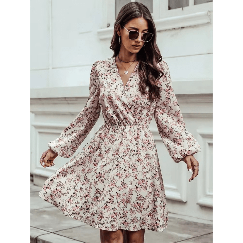 Selina Mini Dress Woman – Romantic Floral Print with V-Neck and Fitted and Flowing Cut