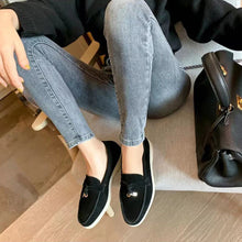 Sophie Moccasins Women in Suede – Elegant, Comfortable and Easy to Slip On