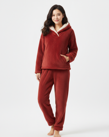 Emmalyn Women's Fleece Pajamas – Soft and Warm Set with Long Sleeve Top and Pants