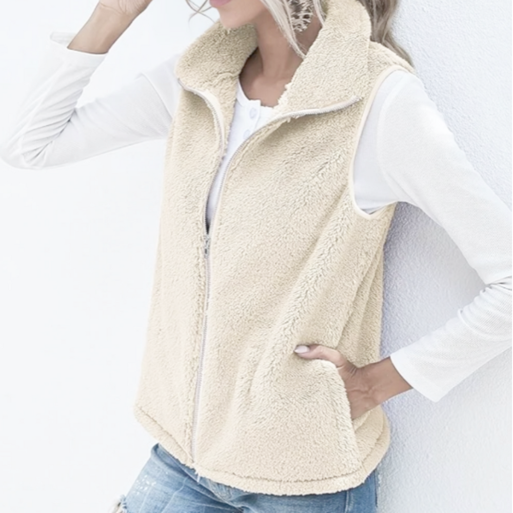 Tessia Zipped Fleece Vest Women – Light and Soft Layer with Warm and Comfortable Fit
