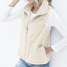 Tessia Zipped Fleece Vest Women – Light and Soft Layer with Warm and Comfortable Fit
