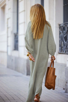 Dress Woman Veanna – Elegant Long Sleeve Dress with V Neck & Buttoning