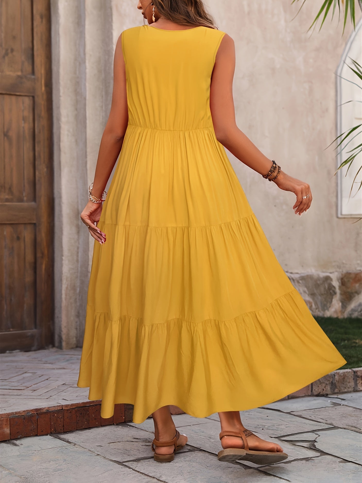 Vellaria Dress – Chic Women's Sleeveless Long Summer Dress with Ruffles and Flowing Fabric