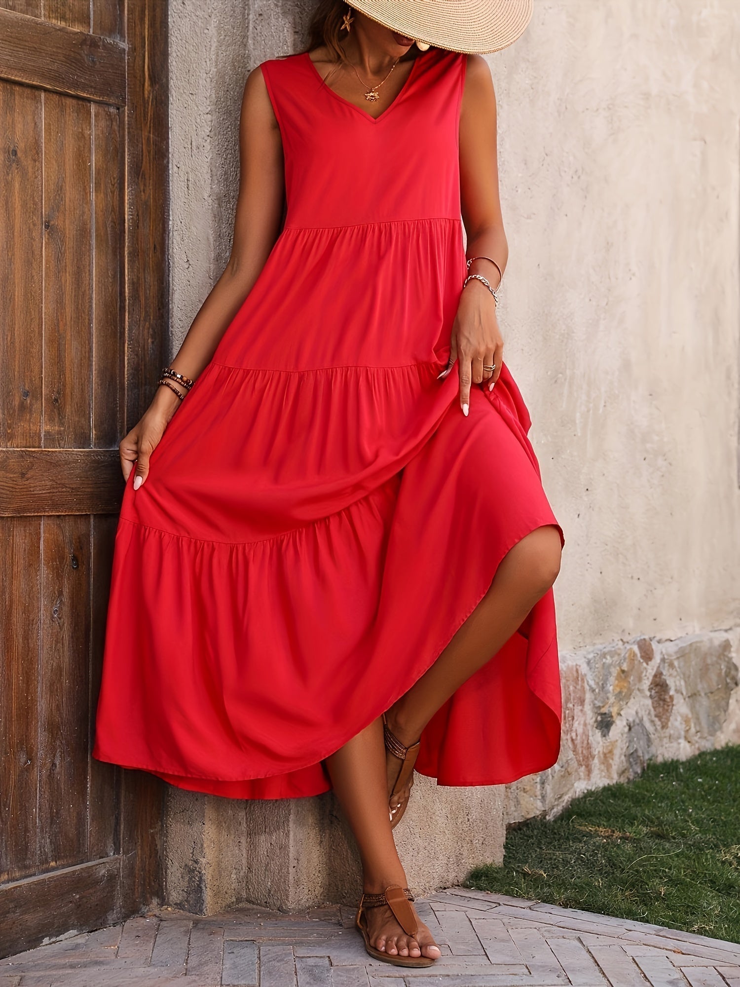Vellaria Dress – Chic Women's Sleeveless Long Summer Dress with Ruffles and Flowing Fabric