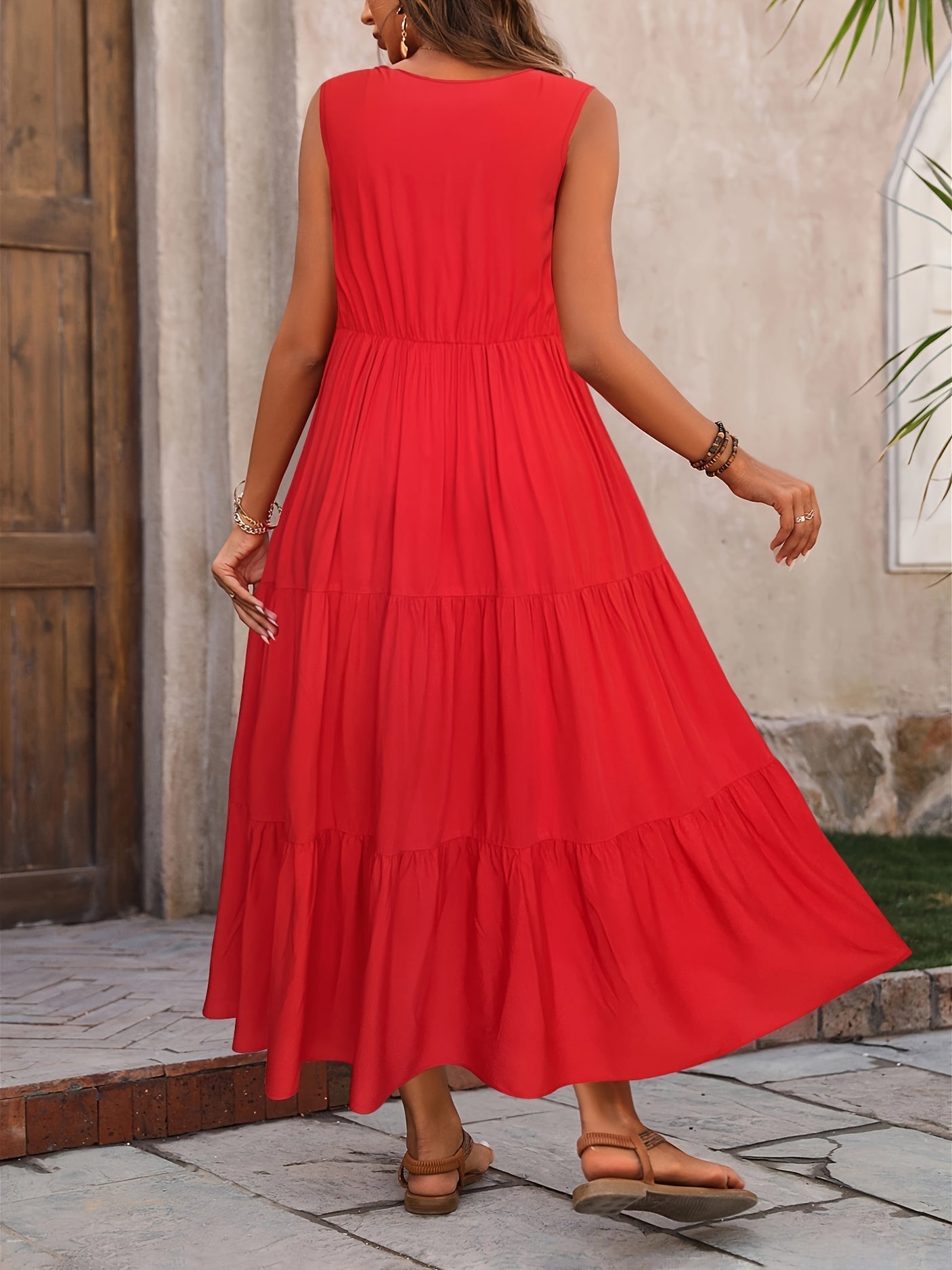 Vellaria Dress – Chic Women's Sleeveless Long Summer Dress with Ruffles and Flowing Fabric