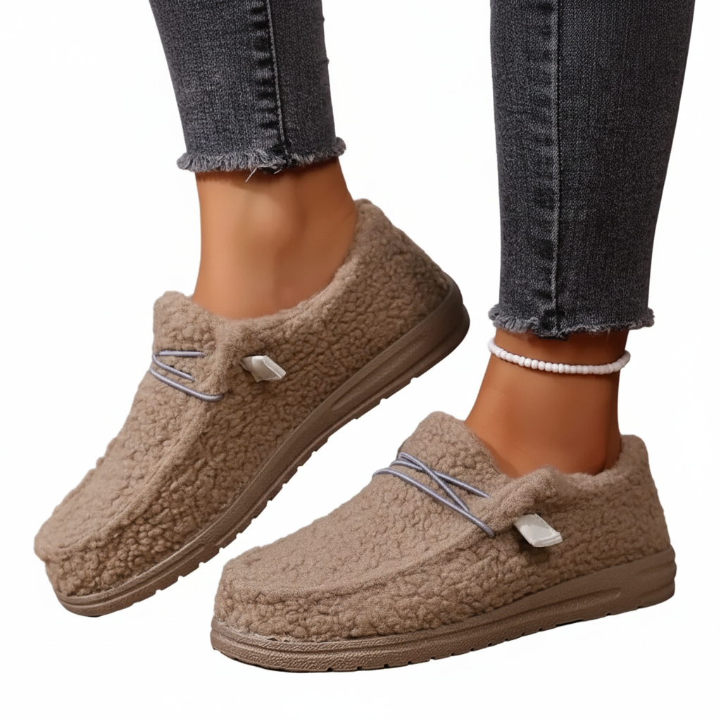 Wendy Teddy Slippers for Women – Warm and Soft Slippers for Indoor & Outdoor Use