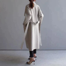 Isabelle Women's Long Wool Coat – Elegant & Comfortable Timeless Winter Coat