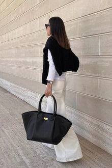 Celestina Women's Handbag – Elegant in Durable Vegan Leather with Golden Clasp and Large Space