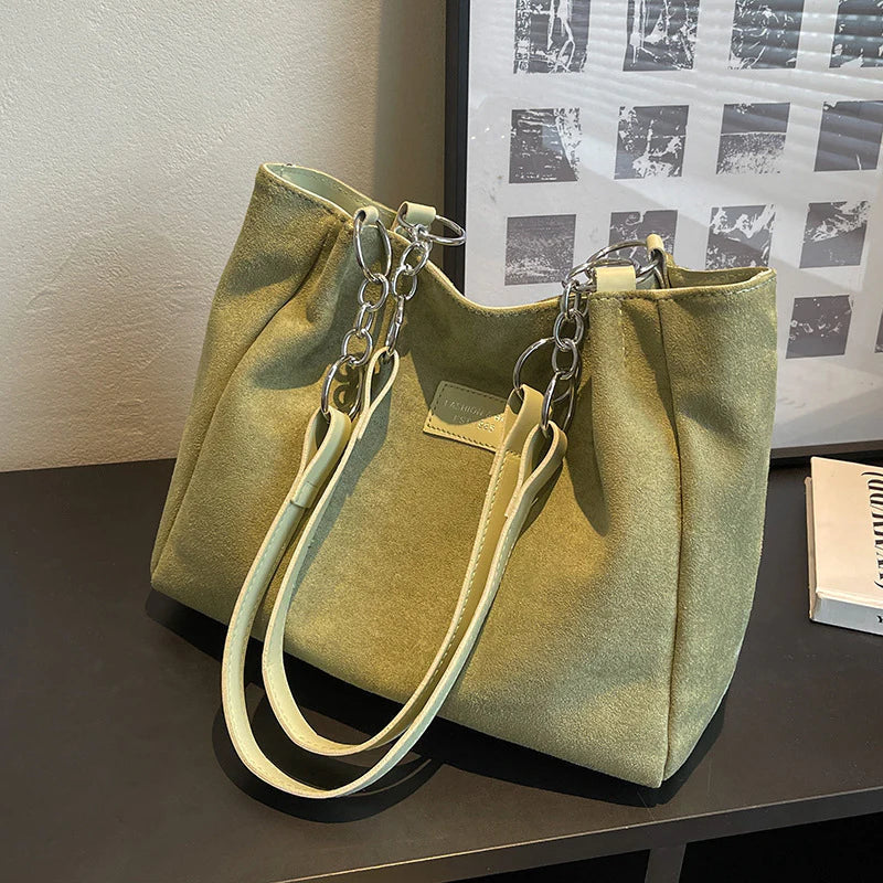 Freyja Women's Bag – Casual & Elegant Suede Bag with Modern Design