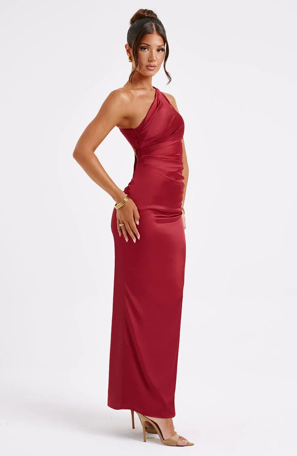 Clara Robe Longue en Satin Femme – Asymmetrical, Fitted & Minimalist Elegance