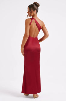 Clara Robe Longue en Satin Femme – Asymmetrical, Fitted & Minimalist Elegance