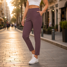 Wearlyn – High-Waist Stretch Ankle Pants with Deep Pockets