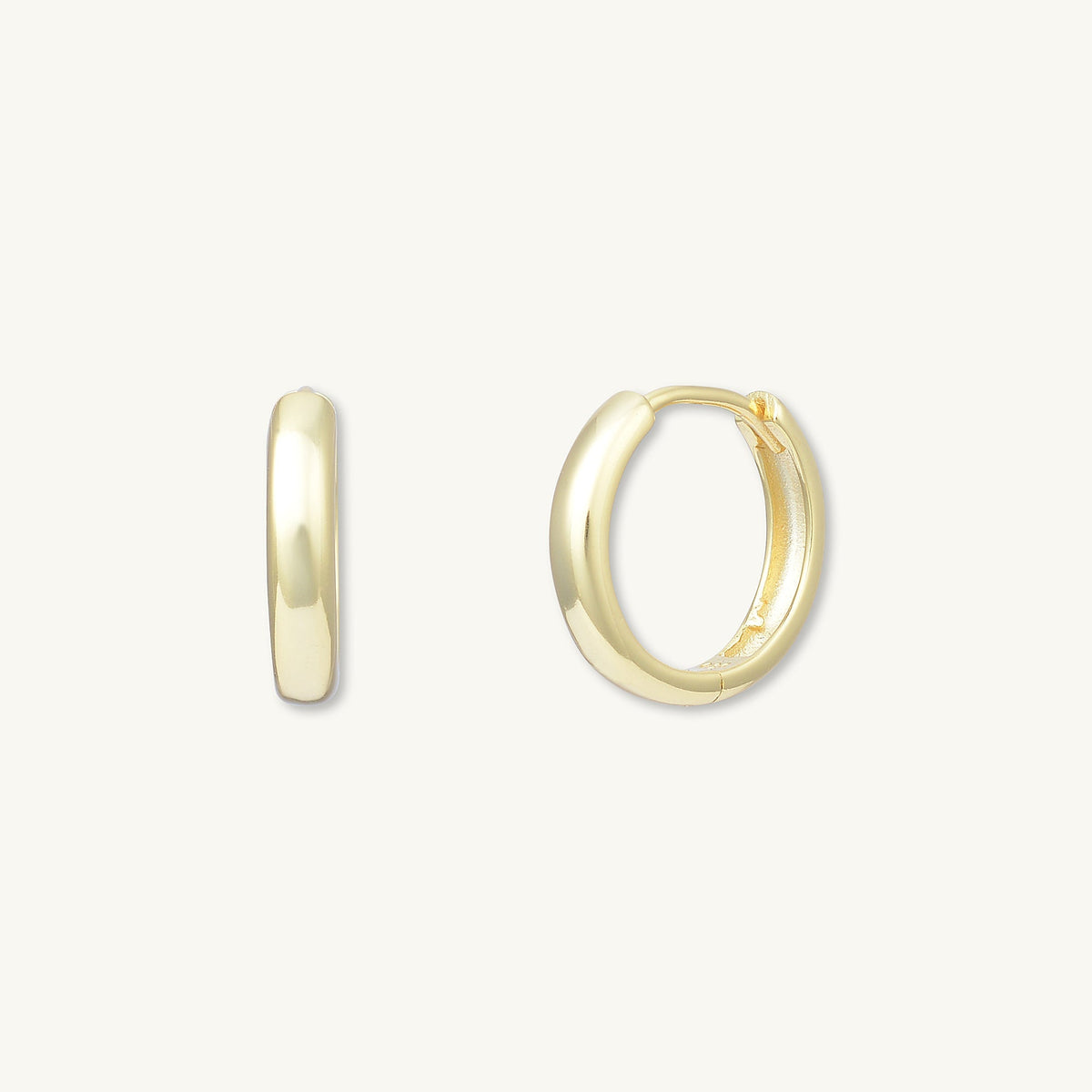 Basic Medium Huggie Hoop Earrings
