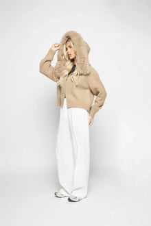 Janelle Women's Jacket – Elegant Wool Jacket with Fur-Lined Hood