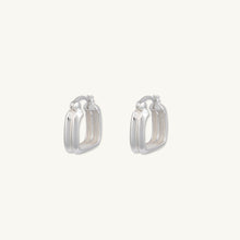 Boxy Twist Hoop Earrings