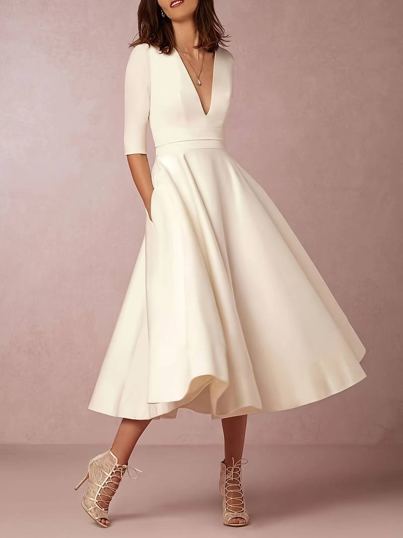 Elara Robe Femme – Elegant Dress with V-Neck, Lightweight & Ideal for Summer Parties and Events