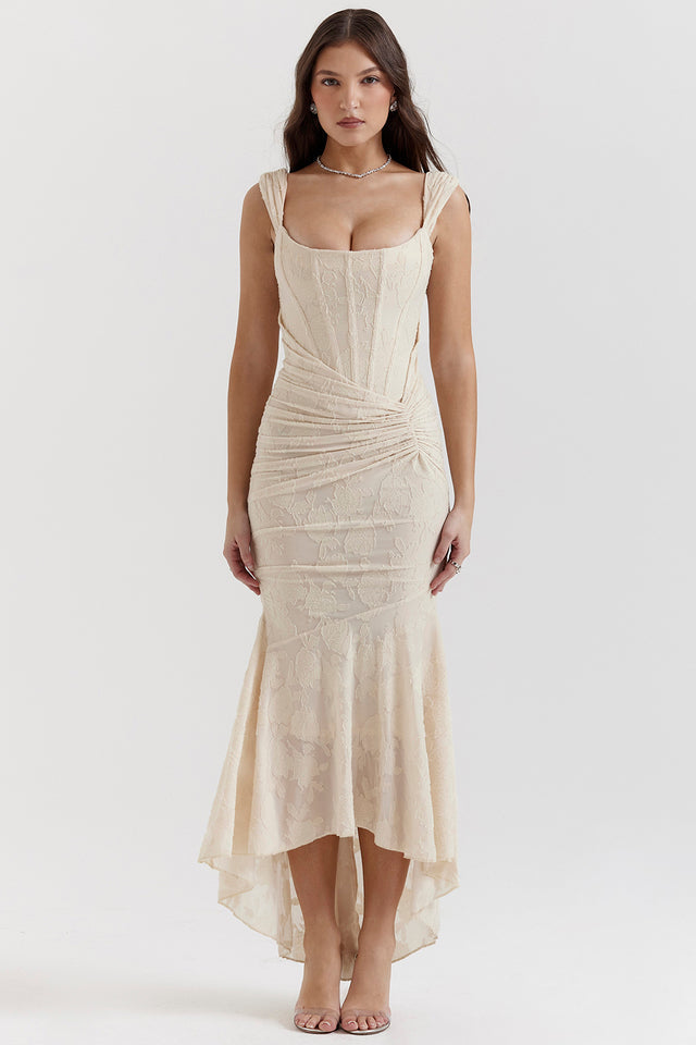 Catalina Evening Dress Woman – Elegant Lace Dress with Feminine Cut for Special Occasions