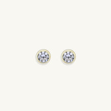 Circle Cubic Zirconia Studs
