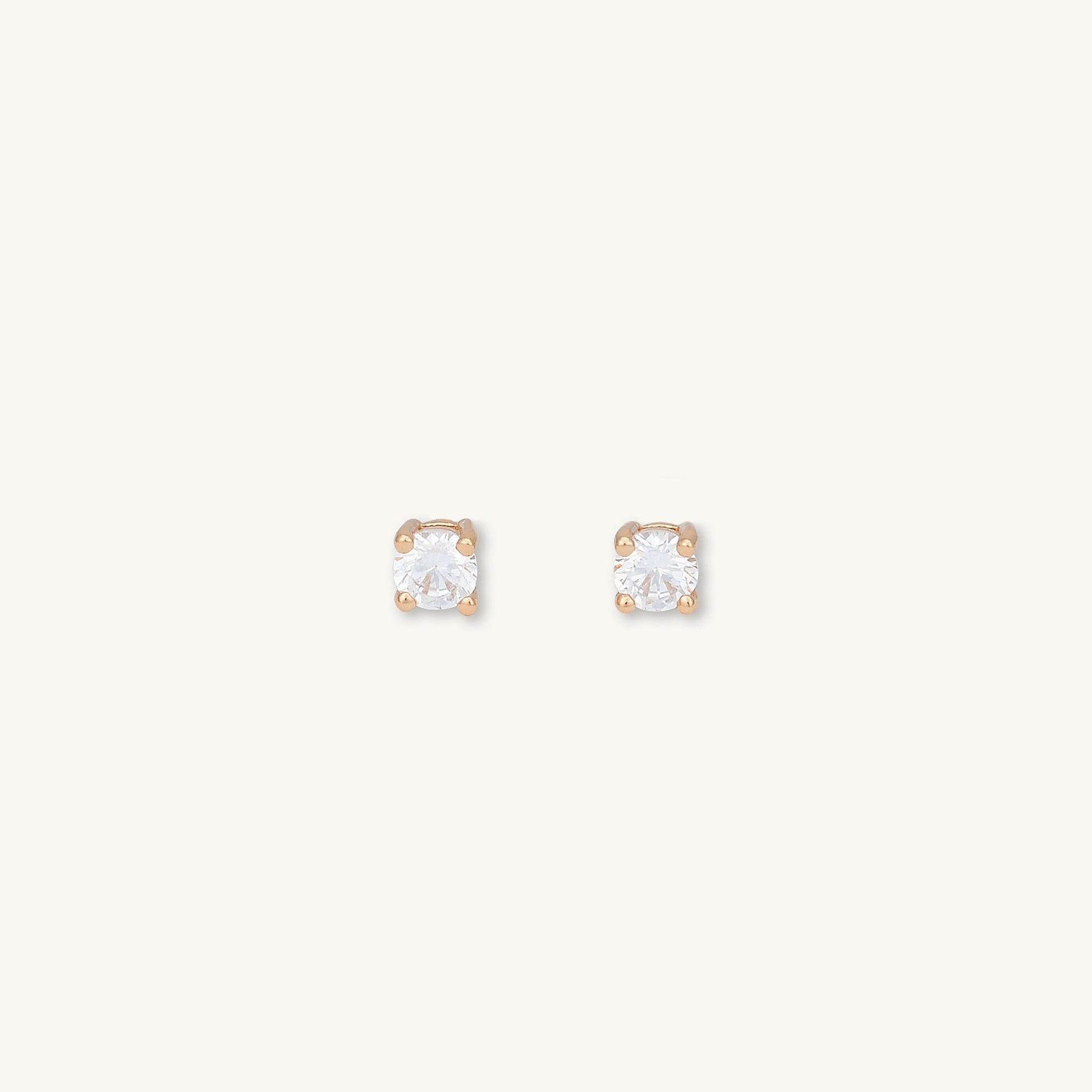 Classic 4 Claw Sapphire Stud Earrings