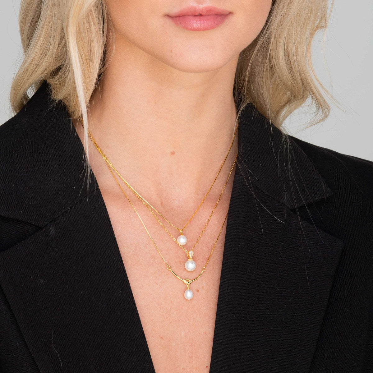 Classic Freshwater Pearl Drop Necklace