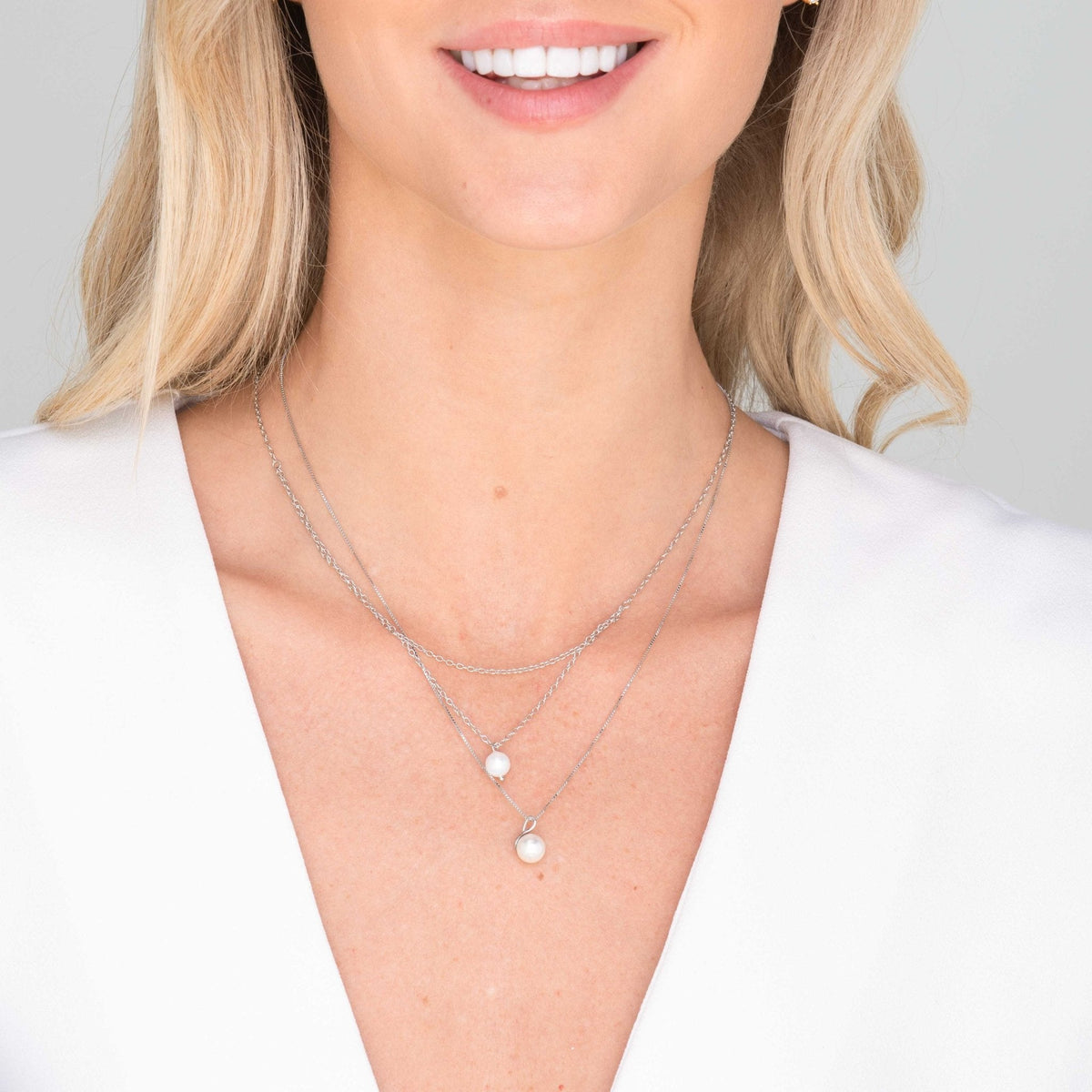 Classic Freshwater Pearl Drop Necklace