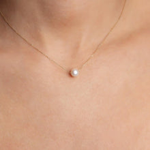 Classic Freshwater Pearl Necklace