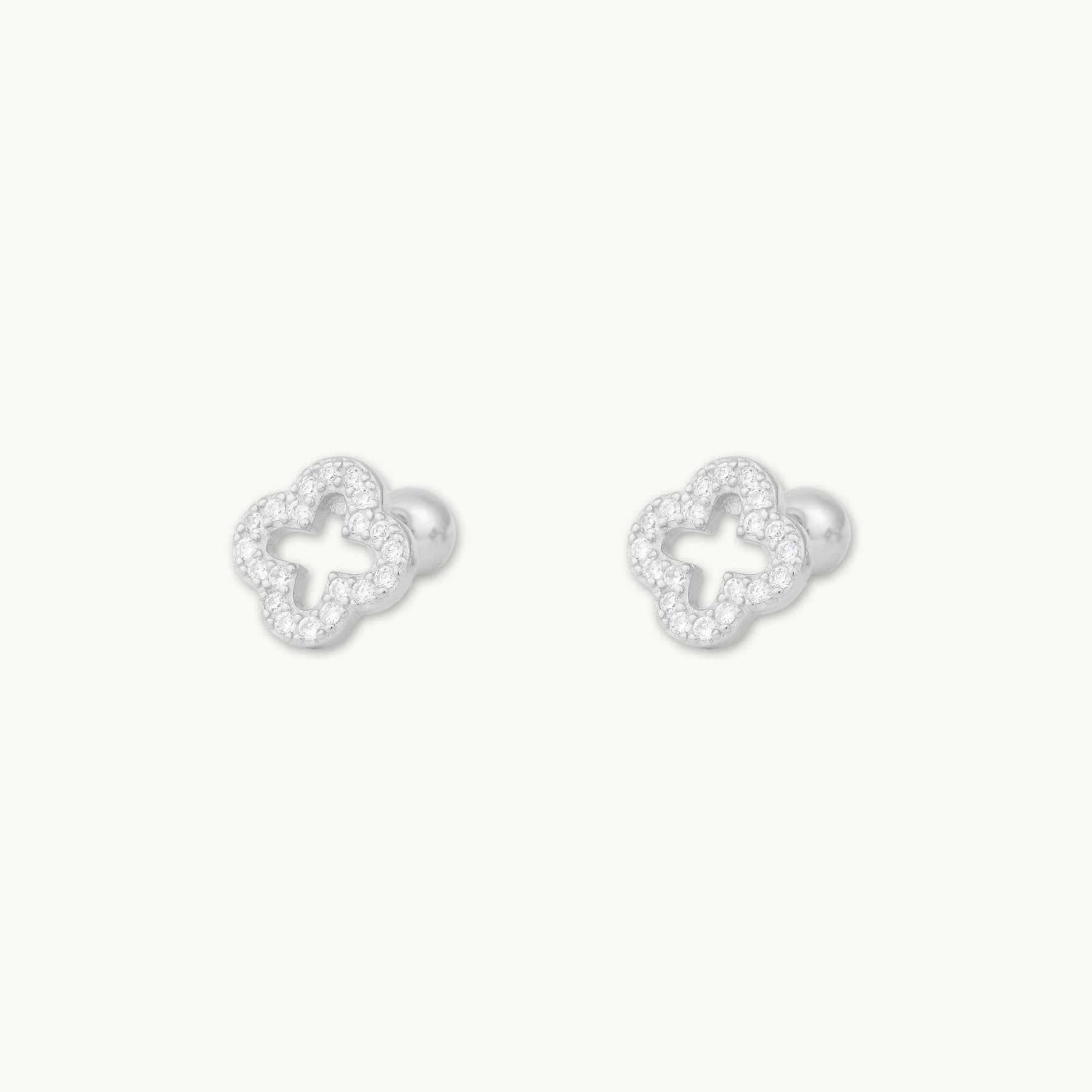 Clover Sapphire Barbell Stud Cartilage Earrings