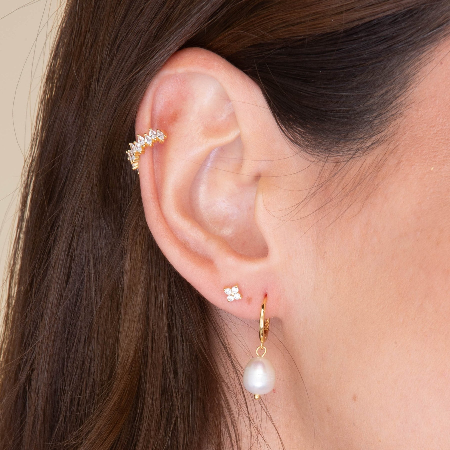 Clover Sapphire Stud Earrings