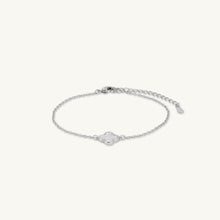 Clover Single MOP Bracelet