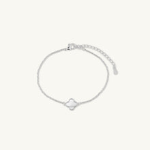 Clover Single MOP Bracelet