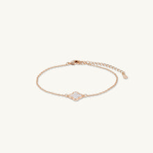 Clover Single MOP Bracelet