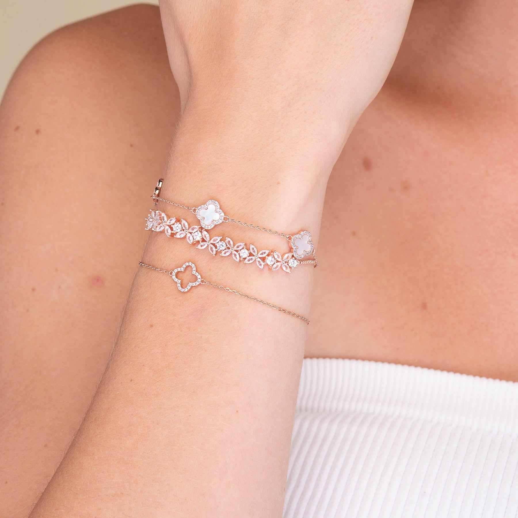 Clover Station Onyx Black Sapphire Bracelet