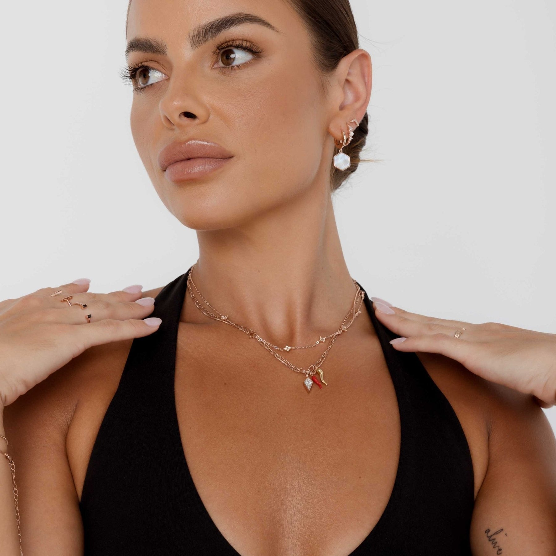 Clover Station Sapphire Necklace