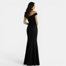 Off-the-Shoulder Form-Fitting Maxi Dress