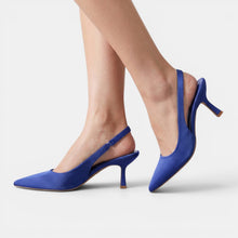 Women's Supportive Closed-Toe Sandals