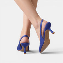 Women's Supportive Closed-Toe Sandals