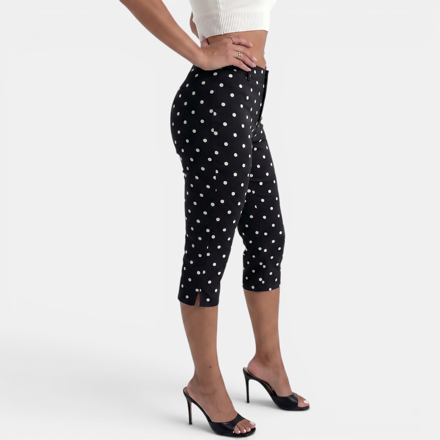 Women's Polka Dot Capri Pants