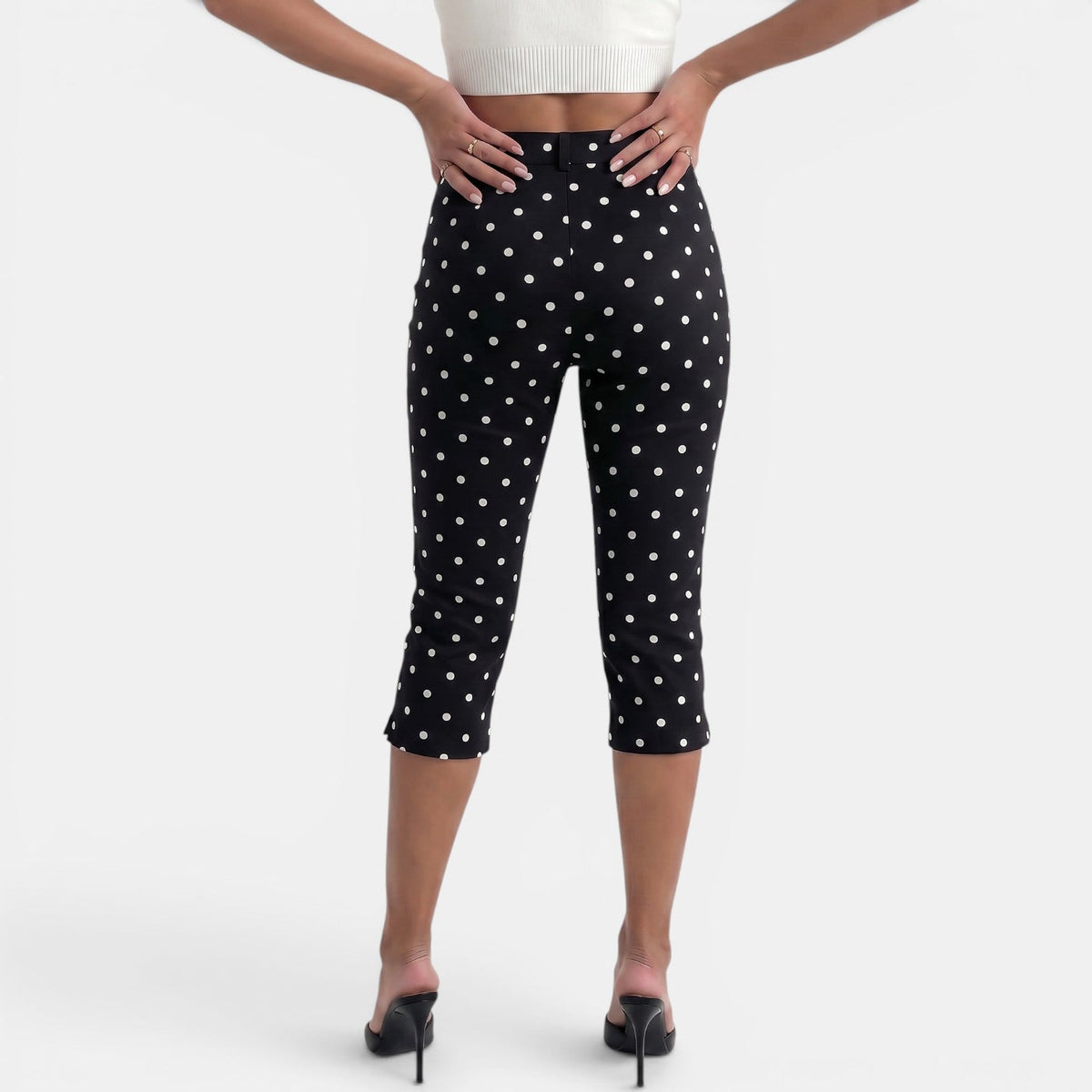 Women's Polka Dot Capri Pants