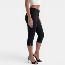 Women's Polka Dot Capri Pants