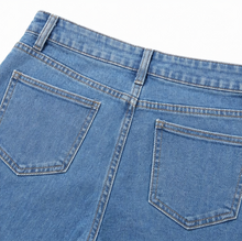 Curvella – High Waist Stretch Flare Jeans for Women, Butt-Lifting Bootcut Denim