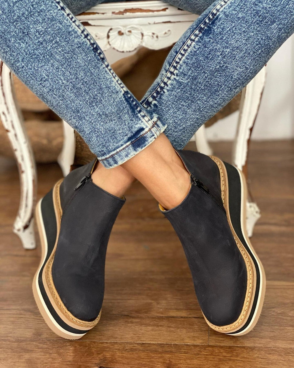 Athena Women's Shoes – Elegant and Comfortable Handmade Shoes