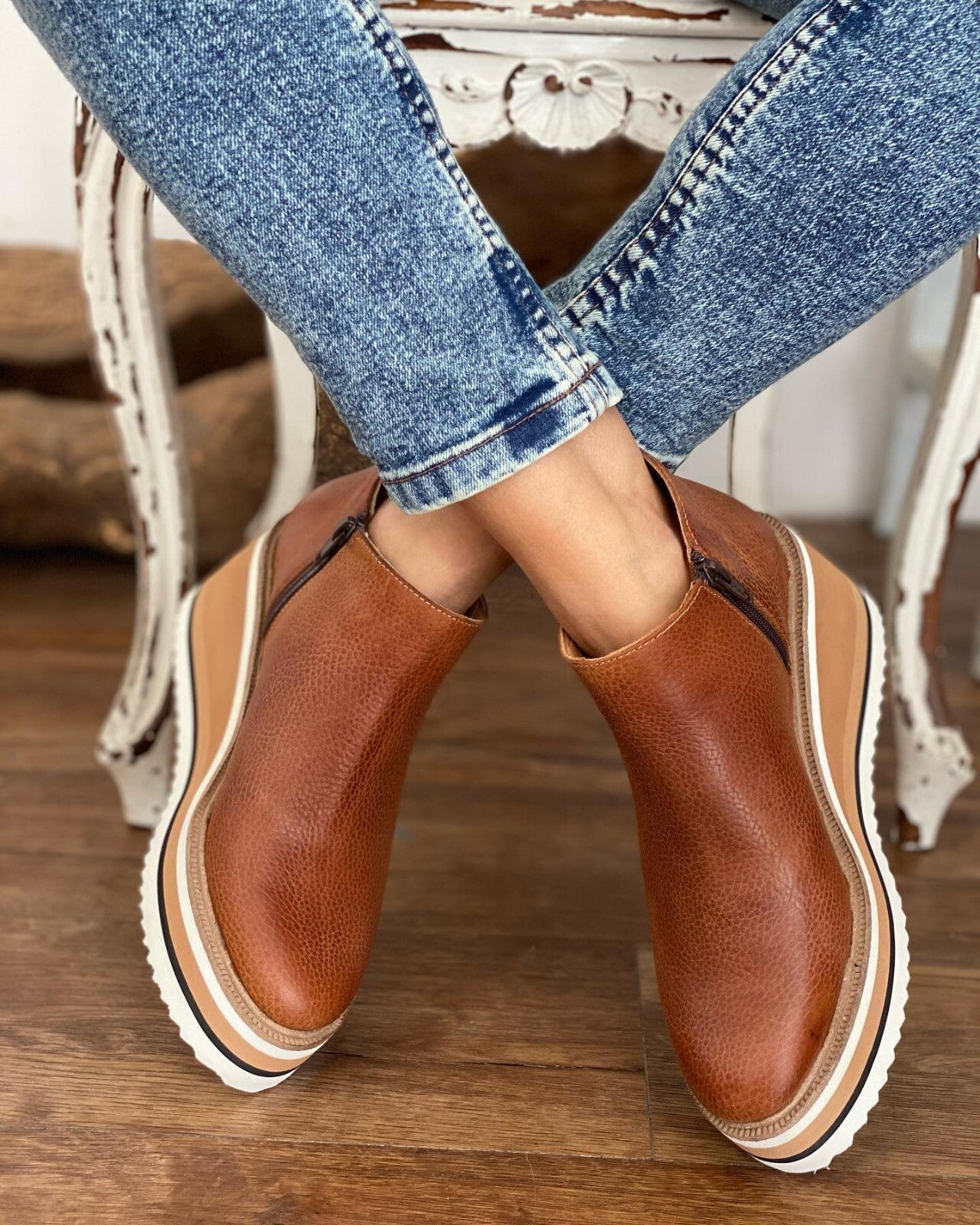 Athena Women's Shoes – Elegant and Comfortable Handmade Shoes