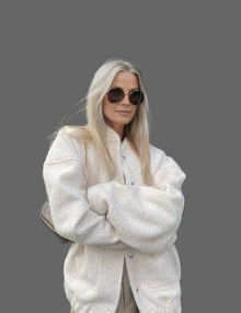 Mylah Blouson Bomber Bouclé Woman – Oversized Textured Design with Discreet Closure