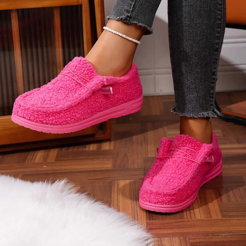 Wendy Teddy Slippers for Women – Warm and Soft Slippers for Indoor & Outdoor Use