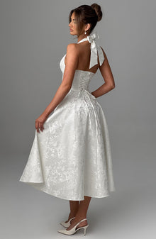 Iris Robe Midi Femme – Backless Dress in Floral Jacquard with Fitted Bodice & Flared Skirt