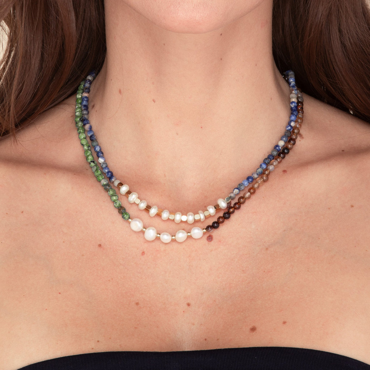 Emerald Stone Pearl Necklace