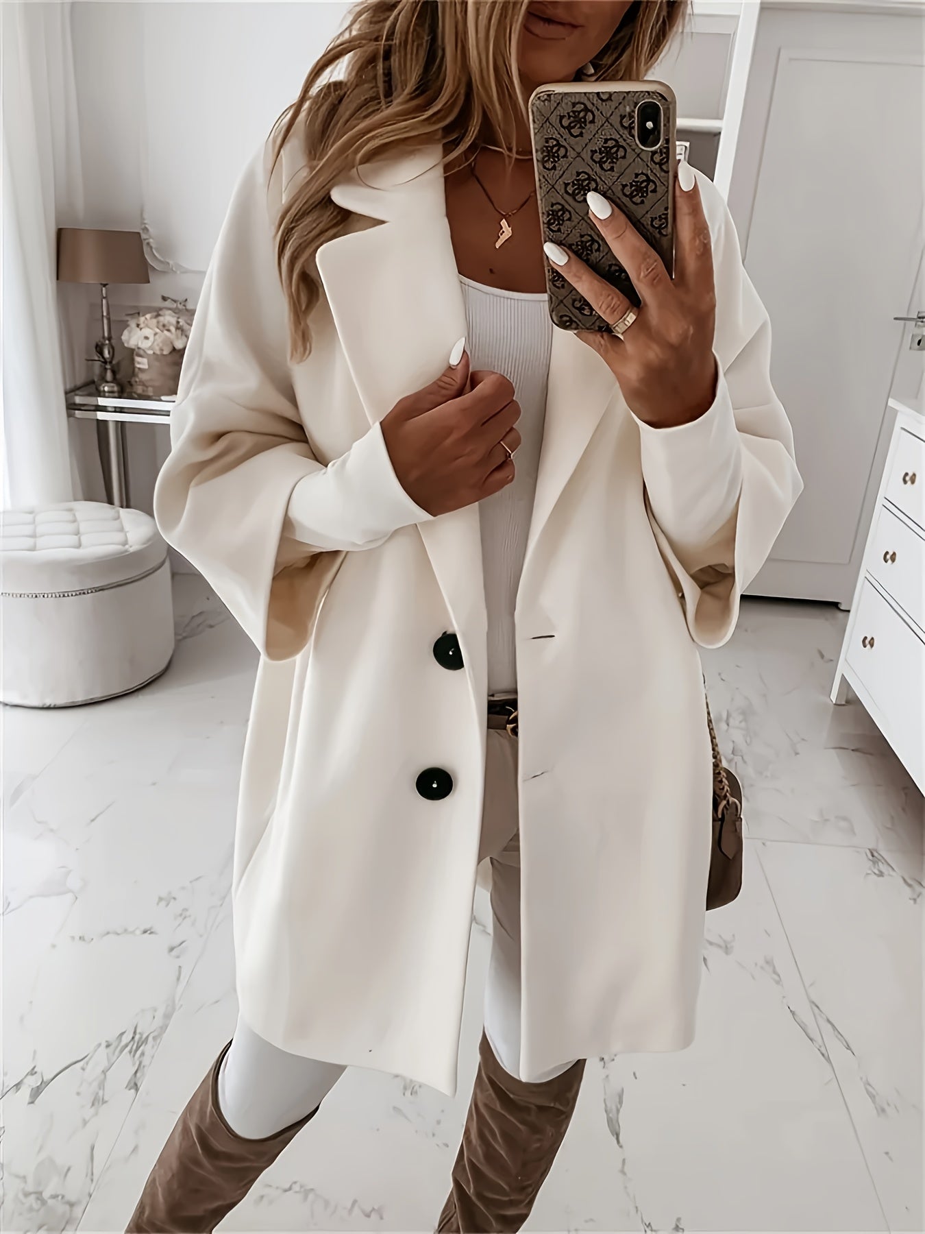 Vivienne Women's Apricot Coat – Elegant and Casual Fit with Classic Lapel Collar & Black Buttons